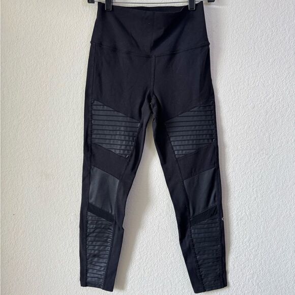 Alo Yoga 7/8 High Waisted Moto Leggings Black Mesh Panels Athleisure Women’s M - Picture 2 of 6
